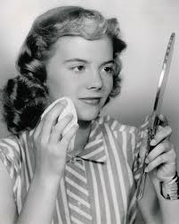 Retro Pictures Natalie Wood Splendour In The Grass Hollywood Icons