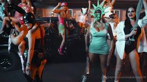 Malu Trevejo Teases Bi Side in Leaked Patreon Video