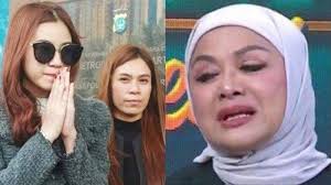 Perjuangan Betharia Sonata Demi Bebaskan Leon Dozan, Sujud & Cium Kaki  Ibunda Rinoa Demi Damai