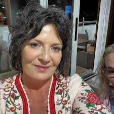 Curly hair stylist recommendations in town?