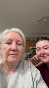 Maureen Connor's Instagram, Twitter & Facebook