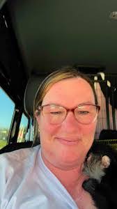 Sheila Bragg's Instagram, Twitter & Facebook