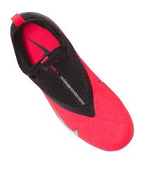 The venom's still have injected blades to assist with bend and power, while the vision's include the 'ghost lace system' and dynamic 'fit. Nike Phantom Vision Elite Df Ag Pro Fire Dark Gray Bright