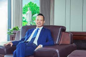 Khi học cấp 2, trần thị hậu (hay còn gọi là bông, sinh năm 1999, móng cái, quảng ninh) được bầu làm lớp phó học tập. Chá»§ Tá»‹ch Va Pho Chá»§ Tá»‹ch Kienlongbank Cung Lien Quan Ä'áº¿n Sunshine
