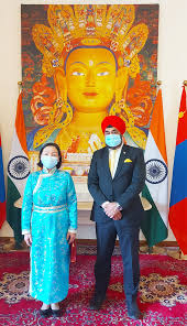 Nagdugang si Жавзандамба Хутагт...