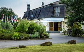 Maybe you would like to learn more about one of these? Hotel Golf Course Bonn Nordrhein Westfalen Bei Hrs Gunstig Buchen