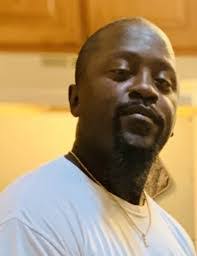 Eric Brooks's Instagram, Twitter & Facebook