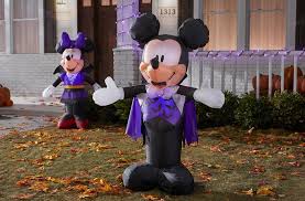 From halloween lights to inflatable decorations to pumpkins to faux headstones, our wide selection of outdoor halloween decorations is sure to inspire loads of halloween ideas. Awesome Outdoor Disney Halloween Decorations Mickeyblog Com