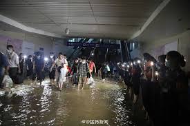 Zhengzhou city ）は、中華人民共和国 河南省に位置する地級市。 河南省の 省都 である。 中国の中原地区第一大都市である。 Htn Jpnhphno7m