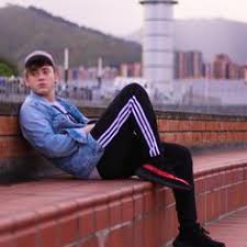 His music has topped argentine charts and been highly successful across argentina. Paulo Londra Net Worth Net Worth List