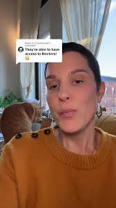 Jennifer Wilkie's Instagram, Twitter & Facebook