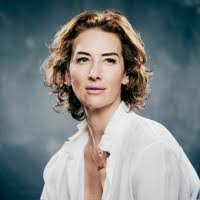 Petra Sanders's Instagram, Twitter & Facebook