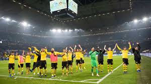 Uns schalkern wurde heute wohl endgültig aufgezeigt, dass wir in diesem spiel nur noch die kleinere rolle einnehmen, dass uns der bvb auf jahre enteilt ist. Revierderby So Feiern Die Bvb Fans Ihre Derbysieger
