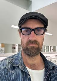 Jeff in bloodstone. Shame I didn't buy them last year when they were  available 🙄 Do you think JMM will release new models soon? Stewart (in  titan) are quite similar, but smaller.