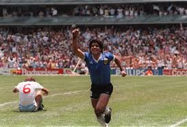 Los fanáticos argentinos volverán a gritar el gol del siglo conseguido por diego maradona ante inglaterra en los cuartos de final del mundial méxico '86 en el horario el 22 de junio a las 16:09 poné a todo volumen el relato del gol de diego a los ingleses. Asi Fueron Los Relatos Ingleses Del Golazo De Maradona En Mexico 86