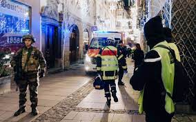 Le soir du 13 décembre 2018, les médias ont fait état d'attentats terroristes, comme par exemple celui de londres le 7 juillet 2005, de berlin le. Attentat De Strasbourg Un An Apres Ils Racontent Leurs Traumatismes Le Parisien