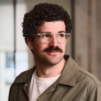 40+ Profile mit dem Suchbegriff „Dever“