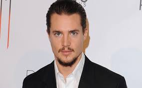 He studied in paris and trained three years at drama centre london. Ahs Star Alexander Dreymon Joins Bbc America S The Last Kingdom Ew Com