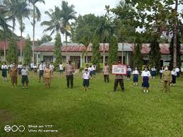 Mpls masa pengenalan lingkungan sekolah sd n 1 pacarmulyo kec leksono kab wonosobo 2020 2021. Kapolsek Sangalla Laksanakan Sosialisasi Prokes Di Smp Negeri 3 Satap Sangalla Polres Tana Toraja