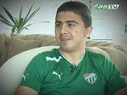 Lig ekiplerinden bursaspor'un maddî sikintilar sebebiyle baslattigi 'ayaga kalk bursa' kampanyasinin son gününde önemli. Ozan Tufan Komik Troll Youtube