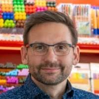 Daniel Kuhner's Instagram, Twitter & Facebook