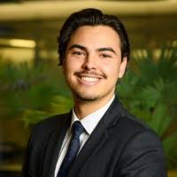 10 "Larry Auer" profiles