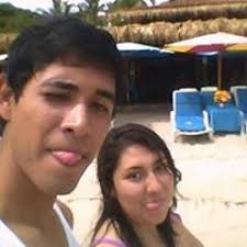 Listen to playlists featuring La espera lenta by SiempreMeDejas online for  free