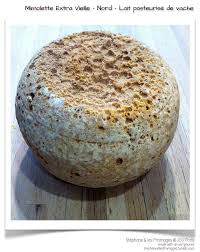 La Mimolette Aussi Appelee Vieux Hollande Ou Boule De Lille Est Un Fromage Produit Dans Le Nord De La France C Est U Fromage Mimolette Lait De Vache