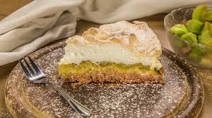 Ich mache das mit meinem dänischen schneebesen(siehe unten). Wir In Bayern Rezepte Rhabarberkuchen Mit Baiser Rezepte Wir In Bayern Br Fernsehen Fernsehen Br De