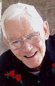 Tillman Davis's Instagram, Twitter & Facebook