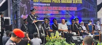 Ibu pejabat polis daerah kajang polis diraja malaysia 43000 kajang, selangor, malaysia. Aktiviti Majlis Perasmian Ibu Pejabat Polis Daerah Sentul Ppim 29 07 2020 Ppim
