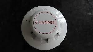 Upon entering an alarm state the external led lights up for easy identification. Apollo 55000 317 Series 65 Optical Smoke Detector Including Base 6 50 Picclick Uk