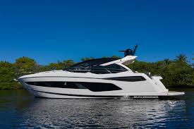 The sunseeker range runs the gamut of powerboats from 38 to 161 feet (11.5m to 49m). Sunseeker Predator 55 Evo Yacht For Sale Is A 55 11 Sunseeker Cruising Yacht