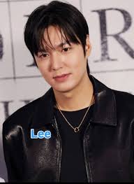 Hermoso nuestro bombón ❤️@actorleeminho @myment_official  @minoz.sabor.latino leader @georgi.roth @minoz_s.l_internacional leader  @solito_minoz #americalatinateabrazaminho #minozsaborlatino #leeminho  #myment_official