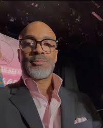 I need a cool name! All ideas are welcome😇