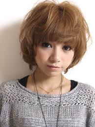 It consists of a lot of layers with a voluminous, fringe or impact on the upper part. Japanese Hairstyles Gallery Hairstyles Weekly