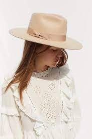The Mystery Allure Of Jacob S Well In The Hill Country Of Wimberly Texas Fedora Hat Women Winter Hats For Women Fashion