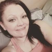 Kerri Parsons's Instagram, Twitter & Facebook