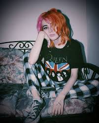 So let us check the below collection together and have the cute hairstyles now. Soft Grunge Hair Tumblr
