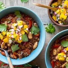 vegan jamaican jerk chili with mango salsa rezept al fresco