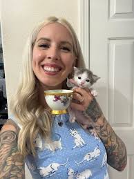 🌸 Sweet Patty is waiting for her chance 🌸 Meet Patty, the little ray of  sunshine who just wants a family of her own 🥰 Patty is a happy-go-lucky,  carefree pup with