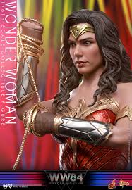 Wonder woman comes into conflict with the soviet union during the cold war in the 1980s and finds a formidable foe by the name of the cheetah. Hot Toys Wonder Woman 1984 Dc Amazing Collectibles