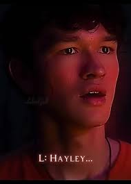 Luke Faz Carinho Na Barriga Da Haley