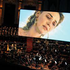 🎶🌟 Get ready for an unforgettable experience! Gladiator in Concert is  coming to France and Belgium with the extraordinary Lisa Gerrard as the  soloist! 🌟🎶 🛡Imagine the powerful scenes of Gladiator brought