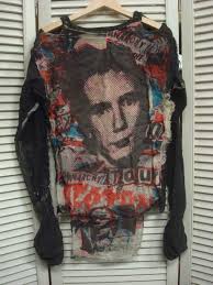 Artistique Et Sentimental London Johnny Rotten Print Gauze Long Sleeve Shirts Sold Gasoline Diary Si vous êtes encore en attente n´hesitez pas de ne trouver aussi sur notre page facebook! artistique et sentimental london johnny