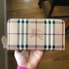 New burberry $480 mid camel elmore haymarket nova check zip around wallet clutch. Burberry Bags Burberry Mid Camel Haymarket Zip Around Wallet Poshmark