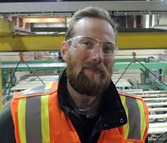 Massiivipuun kysyntä ylittää tarjonnan