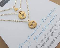 Christmas Gifts For Grandma Set Of Three Generations Necklace Etsy Grandmother Gifts Generation Necklace Gifts For Mom