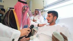 أن أبا ركانة طلق امرأته ثلاثاً فحزن عليها، فردها عليه النبي. Ø¹Ø±Ø¨ ÙˆØ¹Ø§Ù„Ù… Ù…Ø­Ù…Ø¯ Ø¨Ù† Ù†Ø§ÙŠÙ Ù„Ø±Ø¬Ù„ Ø£Ù…Ù† Ù…ØµØ§Ø¨ Ù…Ø±Ø±Øª Ø¨Ù†ÙØ³ Ø§Ù„ØªØ¬Ø±Ø¨Ø©
