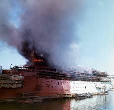 L'achille lauro a port said, in egitto, il 10 ottobre 1985 (mike nelson/afp/getty images). Navi E Armatori Approdi Di Passione
